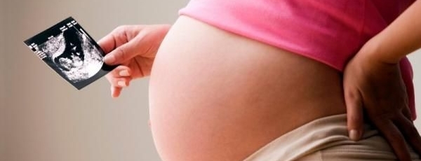 УЗИ при беременности: опасно ли оно и что выявляет?