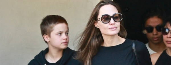 13-ый день рождения дочки Анджелины Джоли прошёл в странной компании