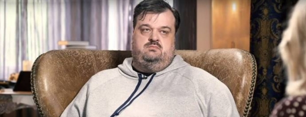 Смотря на Василия Уткина, врачи забили тревогу - он весит более 200 кг