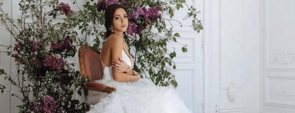 Московская модель Алена Ванни появилась на обложке L’Officiel Wedding
