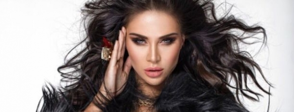 Российская модель Анна Мэй взяла гран-при на конкурсе «Miss World Beaty Queen 2017»