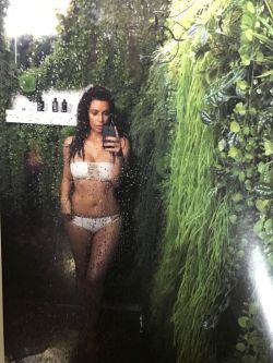 Фотография пользователя kimkardashian