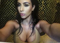 Фотография пользователя kimkardashian