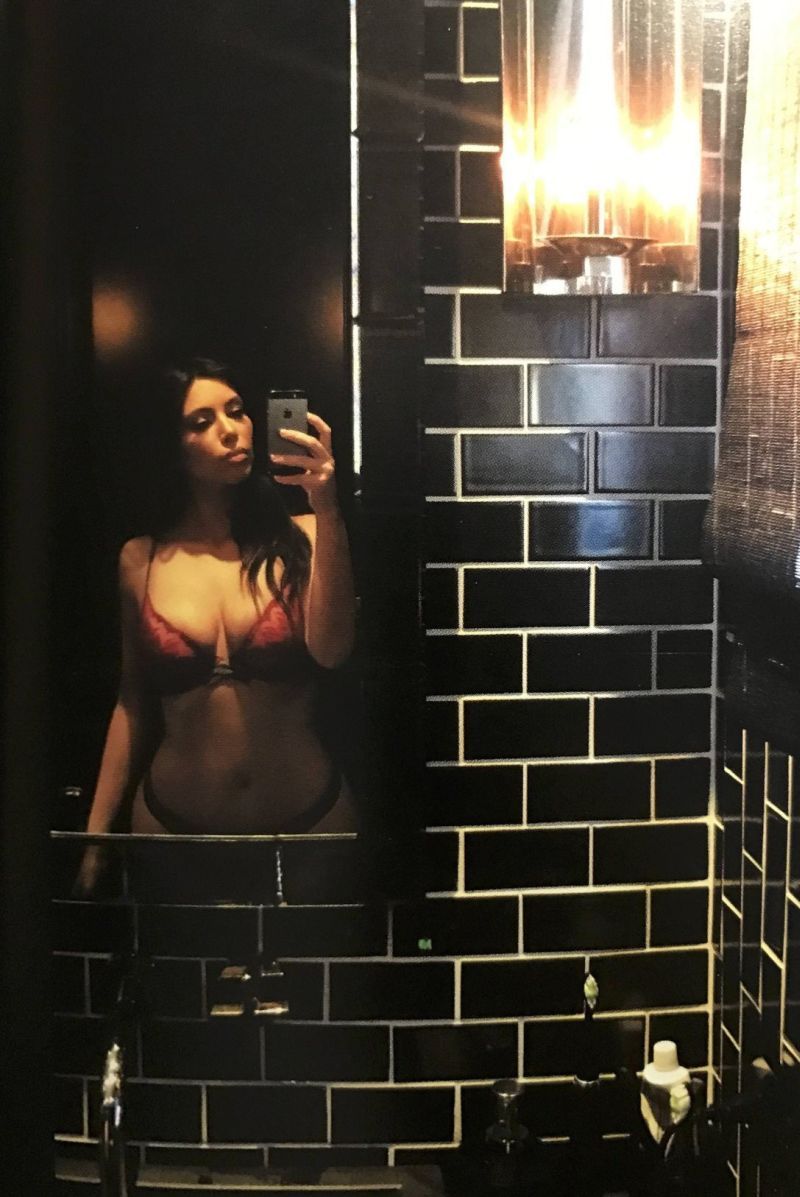 Фотография пользователя kimkardashian 4197