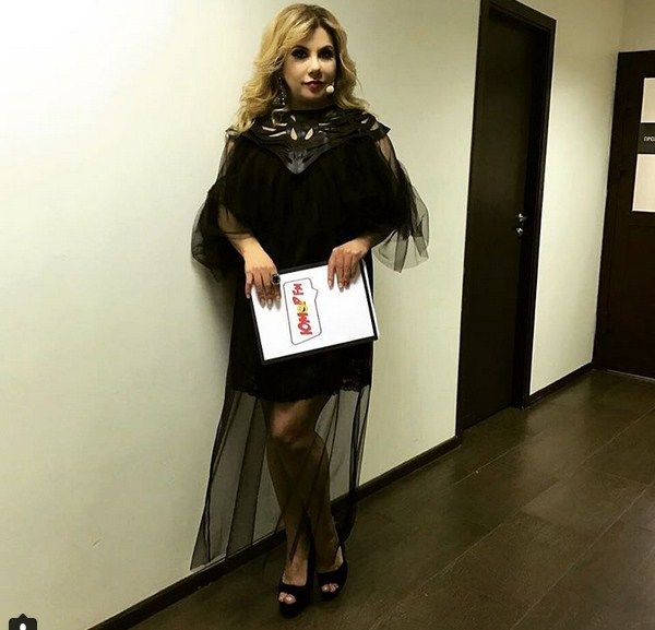 Марина Федункив показала женственный образ Марина Федункив показала женственный образ