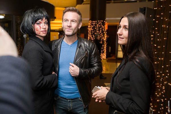 Группа Plazma презентовали настоящий фильм ужасов в новом клипе «Tame Your Ghosts» Группа Plazma презентовали настоящий фильм ужасов в новом клипе «Tame Your Ghosts»