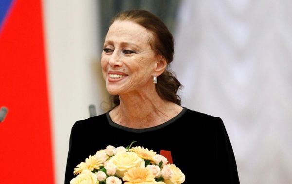 Умерла балерина Майя Плисецкая Умерла балерина Майя Плисецкая