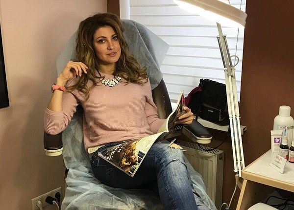 Анастасия Макеева показала новый цвет волос Анастасия Макеева показала новый цвет волос