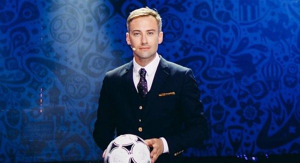 Дмитрий Шепелев рассказал о своей новой фамилии Дмитрий Шепелев рассказал о своей новой фамилии