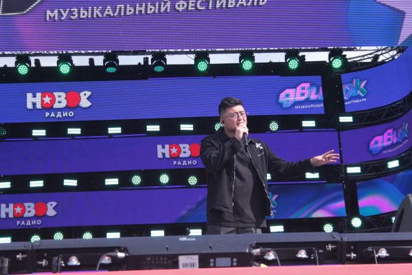«СуперДВИЖ» «Нового Радио» собрал свыше 50 000 зрителей в Лужниках