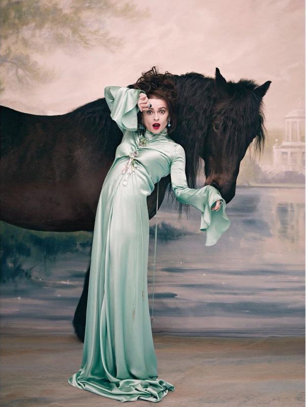 Хелена Бонем Картер снялась в сказочной фотосессии для The Sunday Times Style Хелена Бонем Картер снялась в сказочной фотосессии для The Sunday Times Style