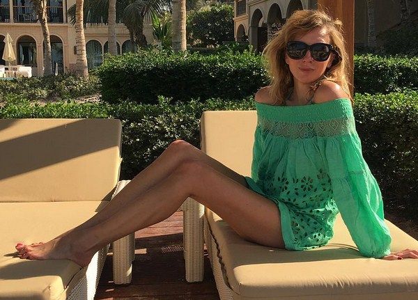 Светлана Бондарчук показала себя в бикини Светлана Бондарчук показала себя в бикини