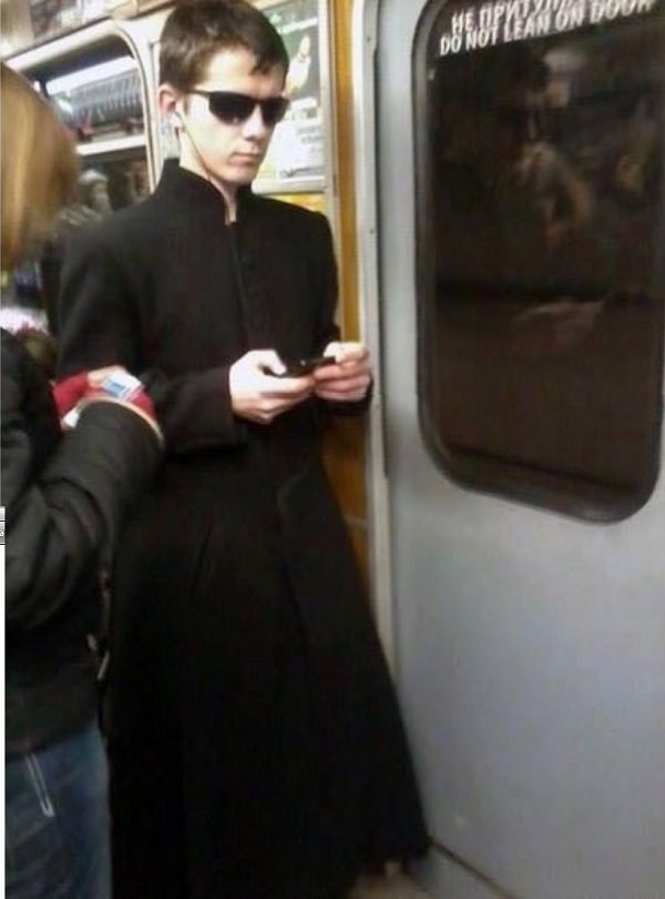 Вам встречаются чудаки в метро? А мне вот очень часто... Вам встречаются чудаки в метро? А мне вот очень часто...