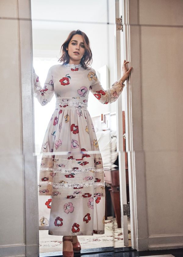 Молодежная Эмилия Кларк позирует для Glamour Молодежная Эмилия Кларк позирует для Glamour