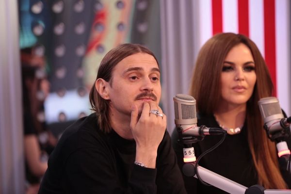 Группа Little Big дала эксклюзивное интервью ведущим шоу «Бригада У» на «Европе Плюс» Группа Little Big дала эксклюзивное интервью ведущим шоу «Бригада У» на «Европе Плюс»