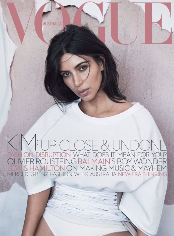 После долгого перерыва Ким Кардашьян появилась на страницах Vogue После долгого перерыва Ким Кардашьян появилась на страницах Vogue