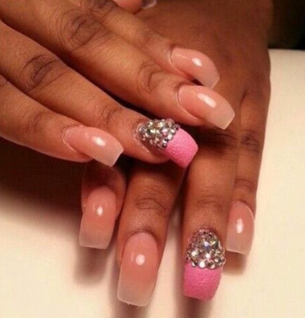 Жутко-тренд: bubble nails или пузырчатые ногти в массы. Жутко-тренд: bubble nails или пузырчатые ногти в массы.