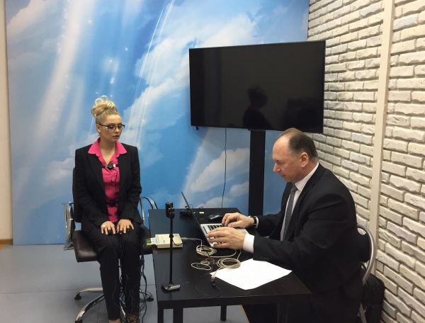 Лена Ленина прошла детектор лжи Лена Ленина прошла детектор лжи