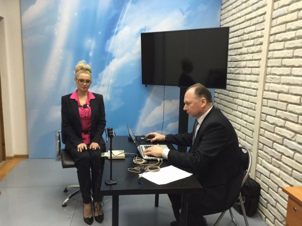Лена Ленина прошла детектор лжи Лена Ленина прошла детектор лжи