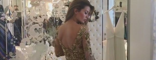 Виктория Боня представила невероятно сексуальное золотое платье от Zuhair Murad