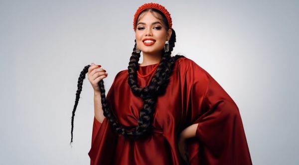 Трек молодой артистки ГАЛЕЯ неожиданно прозвучал перед Владимиром Путиным на AI Journey 2025 Трек молодой артистки ГАЛЕЯ неожиданно прозвучал перед Владимиром Путиным на AI Journey 2025