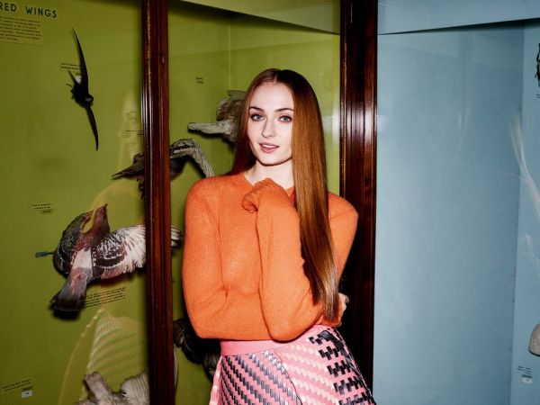 Софи Тёрнер снялась в зоопарке для Sunday Times Style Софи Тёрнер снялась в зоопарке для Sunday Times Style