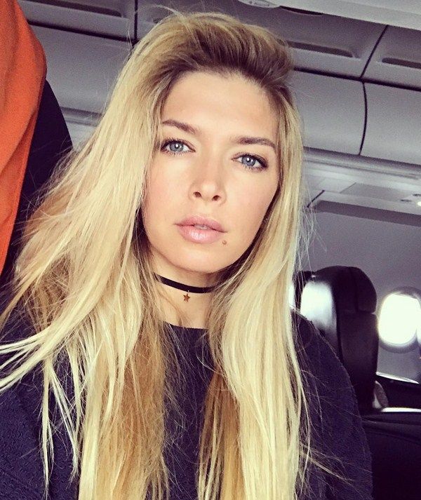 Вера Брежнева сделала себе каре Вера Брежнева сделала себе каре