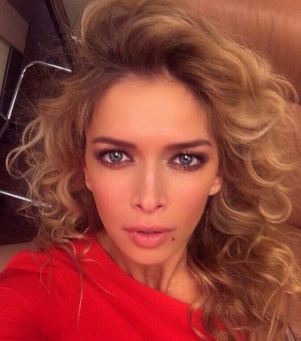 Вера Брежнева сделала себе каре Вера Брежнева сделала себе каре