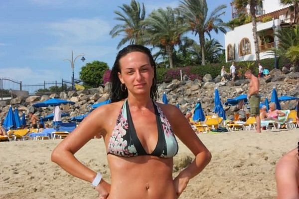 Екатерина Варнава ходит на светские мероприятия без макияжа и в компании симпатичного мужчины Екатерина Варнава ходит на светские мероприятия без макияжа и в компании симпатичного мужчины