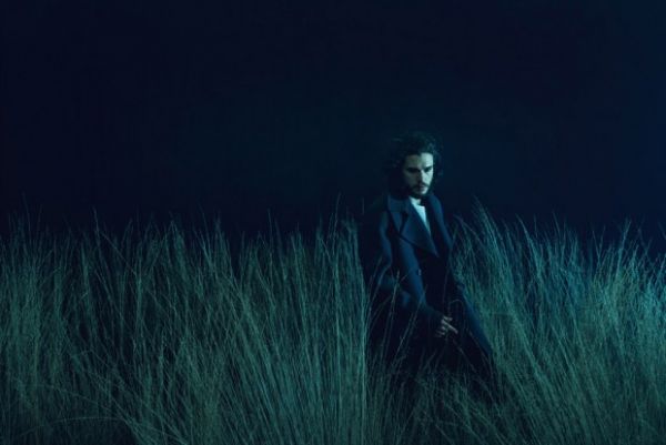 Кит Харингтон в загадочной фотосессии для LUomo Vogue Кит Харингтон в загадочной фотосессии для LUomo Vogue