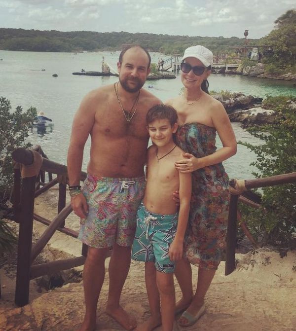 Нонна Гришаева показала снимок мужчин, с которыми проводит вечера Нонна Гришаева показала снимок мужчин, с которыми проводит вечера