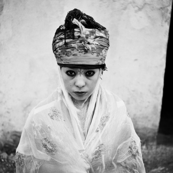 Перевод песни: Kadebostany - Walking with the ghost (Прогулка с призраком) Перевод песни: Kadebostany - Walking with the ghost (Прогулка с призраком)