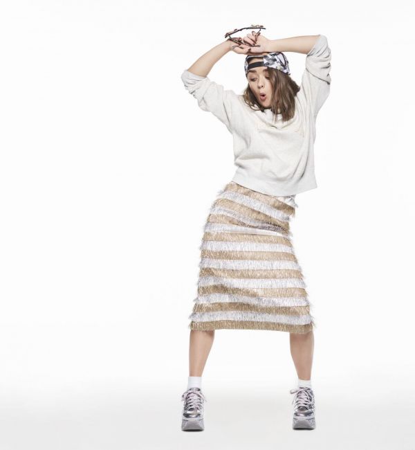 Озорная Мэйси Уильямс позирует для Nylon Озорная Мэйси Уильямс позирует для Nylon