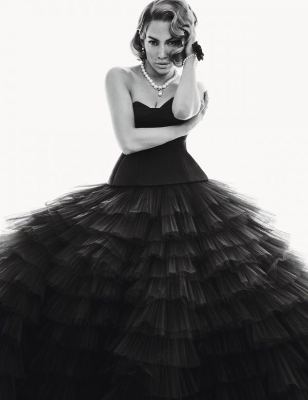 Дженнифер Лопес в шикарной фотосессии для W Magazine Дженнифер Лопес в шикарной фотосессии для W Magazine