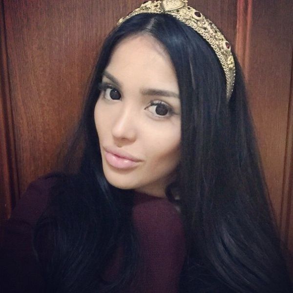 Украинская модель Ясмин Кадери украсила обложку Playboy и получила звание русской Ниты Кузьминой (Гупты) Украинская модель Ясмин Кадери украсила обложку Playboy и получила звание русской Ниты Кузьминой (Гупты)