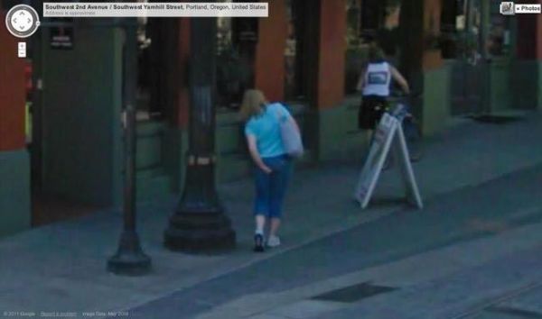 27 самых неожиданных фотографий со спутников. Google-карты раскрывают секреты частной жизни людей. Странные люди на улице. 27 самых неожиданных фотографий со спутников. Google-карты раскрывают секреты частной жизни людей. Странные люди на улице.