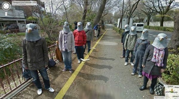 27 самых неожиданных фотографий со спутников. Google-карты раскрывают секреты частной жизни людей. Странные люди на улице. 27 самых неожиданных фотографий со спутников. Google-карты раскрывают секреты частной жизни людей. Странные люди на улице.