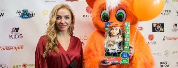 Татьяна Навка и Светлана Лустина собрали звездных гостей на дне рождения школы талантов "Я"