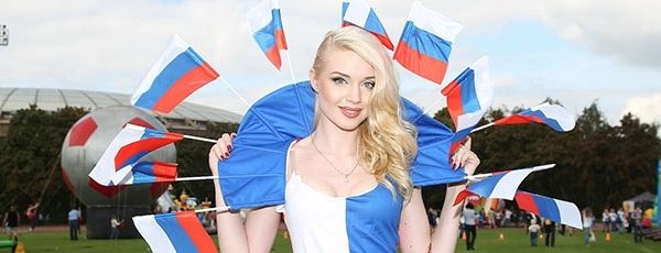 Ольга Данка в качестве наряда выбрала флаг России