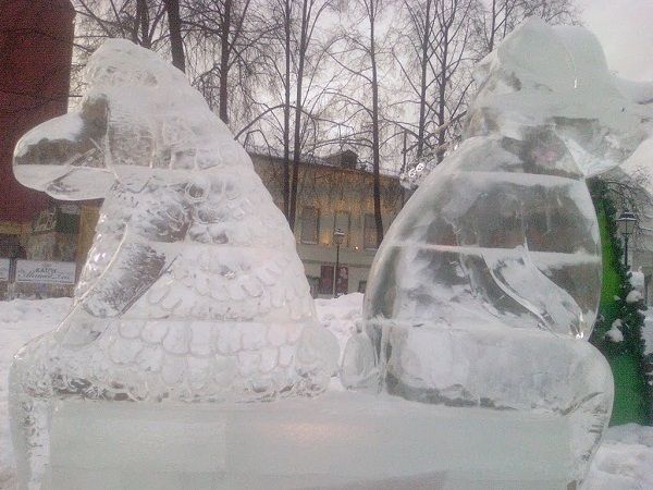 Выставки ледяных фигур в саду «Эрмитаж» Выставки ледяных фигур в саду «Эрмитаж»