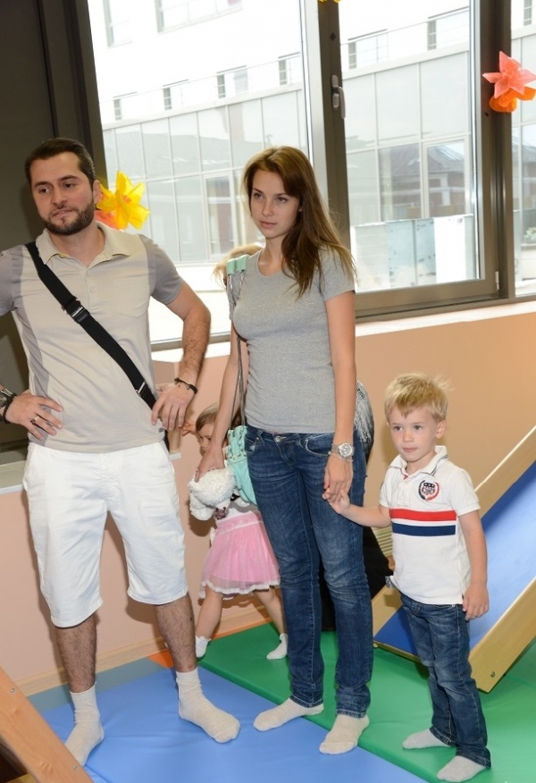 Ираклий Перцхалава после расставания с женой не стал долго находиться в одиночестве Ираклий Перцхалава после расставания с женой не стал долго находиться в одиночестве